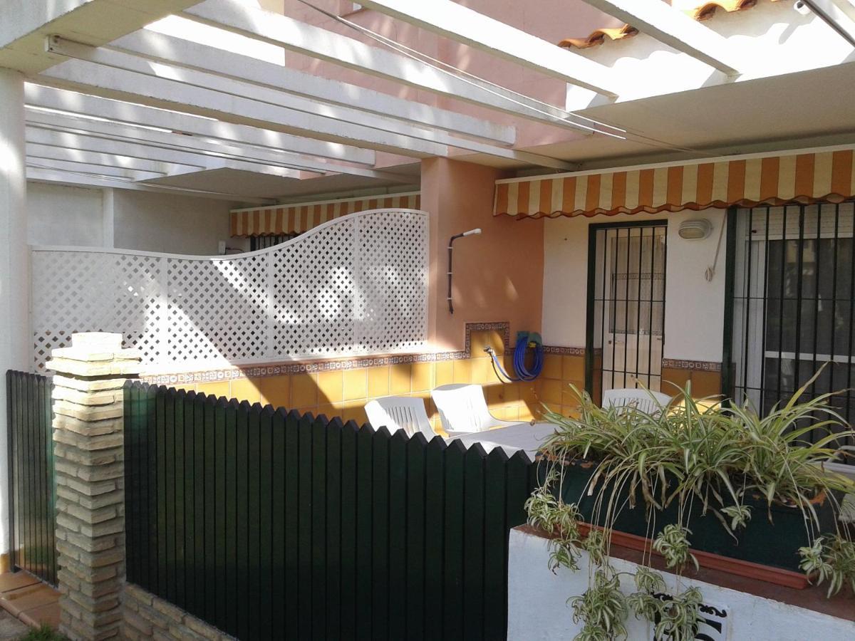 Primera Linea De Playa Casita Adosada Чиклана де ла Фронтера Екстериор снимка